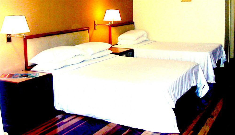 Duta Sands Beach Resort Kuantan Cameră foto
